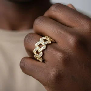 Moissanite All Diamond Cuban Link Ring - The second picture