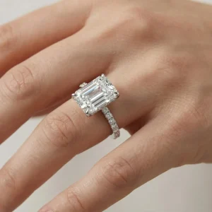 Moissanite  Emerald Cut 4 Prong Basket Setting Ring - The second picture